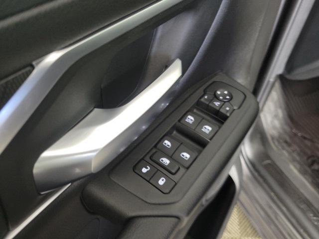 new 2025 Ram 1500 car, priced at $43,995