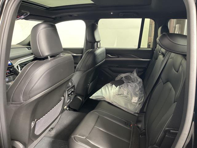 new 2025 Jeep Grand Cherokee car, priced at $47,931