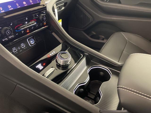 new 2025 Jeep Grand Cherokee car, priced at $47,931