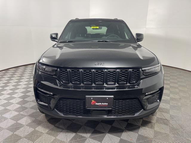 new 2025 Jeep Grand Cherokee car, priced at $47,931