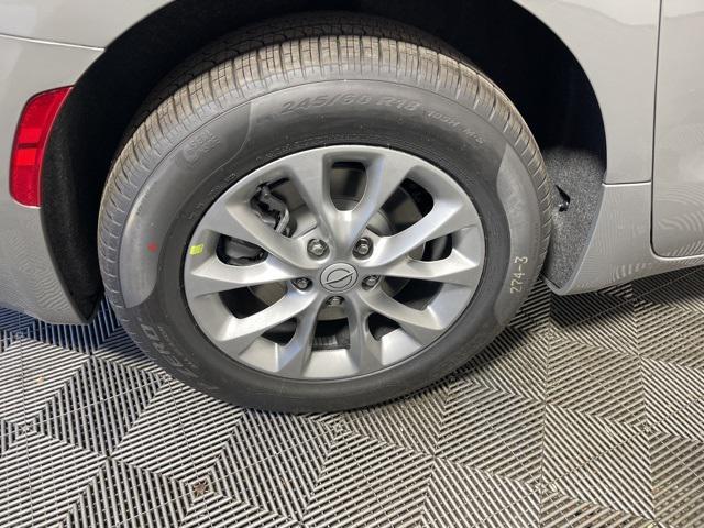 new 2025 Chrysler Pacifica car, priced at $43,995