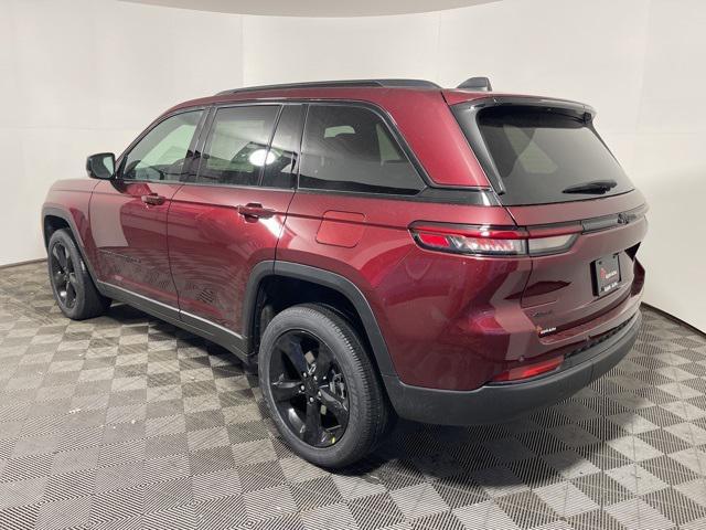 new 2025 Jeep Grand Cherokee car, priced at $41,289