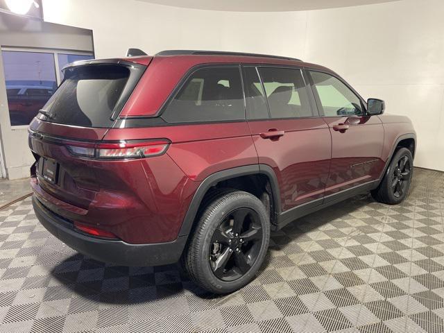 new 2025 Jeep Grand Cherokee car, priced at $41,289