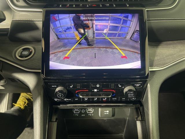 used 2023 Jeep Grand Cherokee car, priced at $33,223