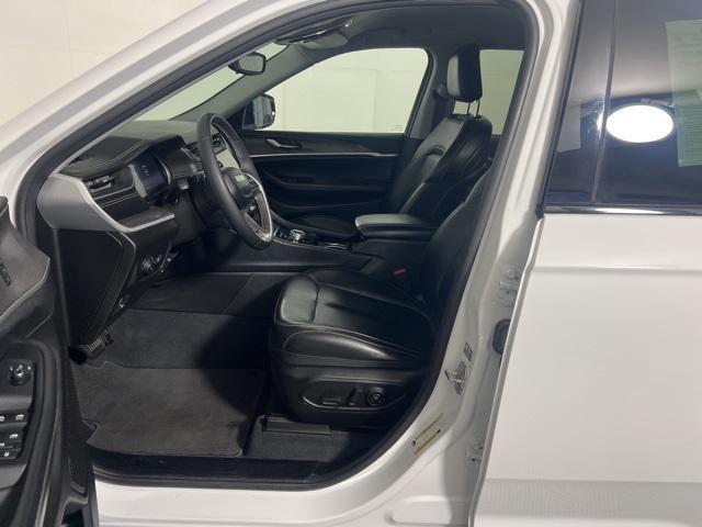 used 2023 Jeep Grand Cherokee car, priced at $33,223