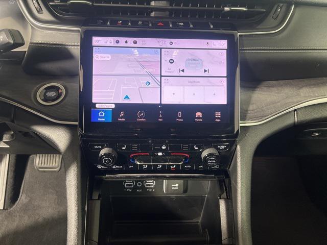 used 2023 Jeep Grand Cherokee car, priced at $33,223