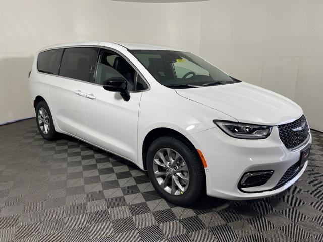 new 2026 Chrysler Pacifica car, priced at $43,893