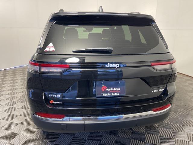 new 2025 Jeep Grand Cherokee car, priced at $42,418