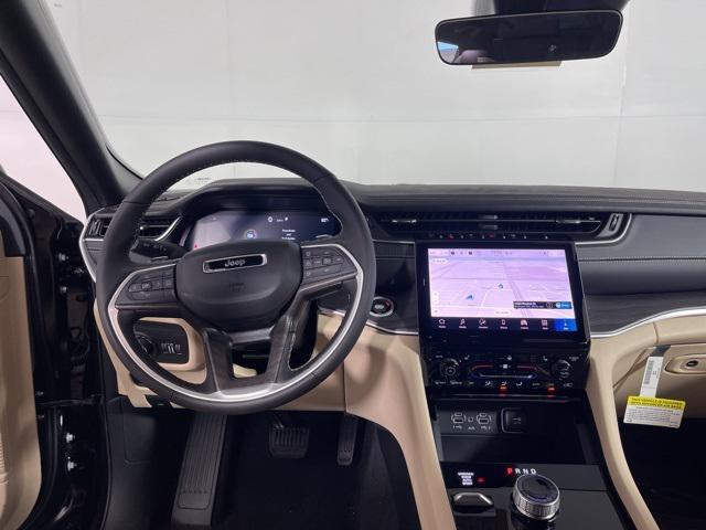 new 2025 Jeep Grand Cherokee car, priced at $42,418