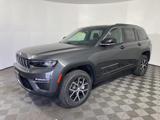 new 2025 Jeep Grand Cherokee car, priced at $43,622