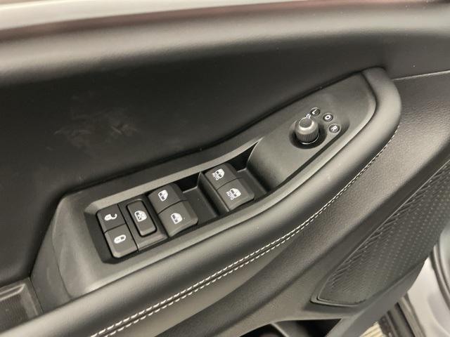 new 2025 Jeep Grand Cherokee car, priced at $43,622