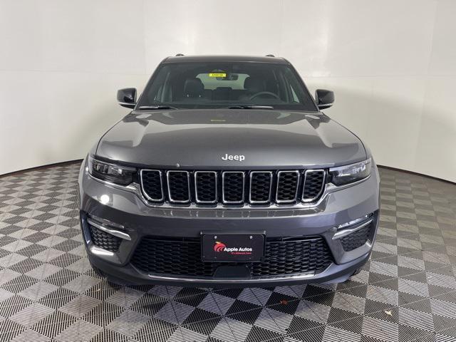 new 2025 Jeep Grand Cherokee car, priced at $43,622