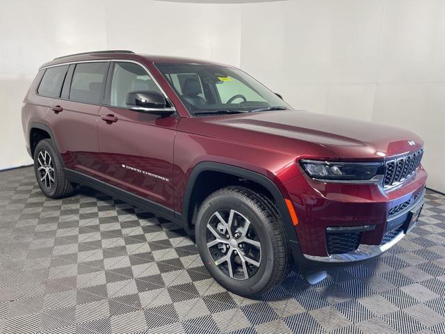 new 2025 Jeep Grand Cherokee car, priced at $45,522