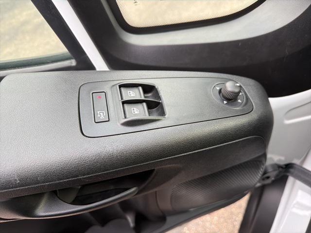 used 2023 Ram ProMaster 2500 car, priced at $31,294