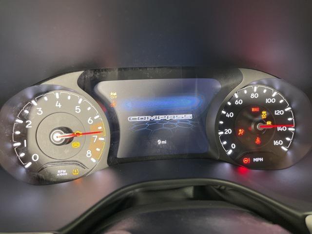 new 2025 Jeep Compass car, priced at $32,995
