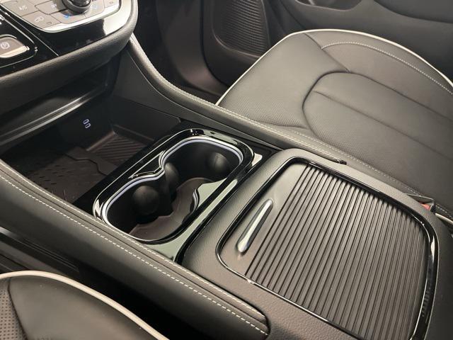 new 2026 Chrysler Pacifica car, priced at $46,903