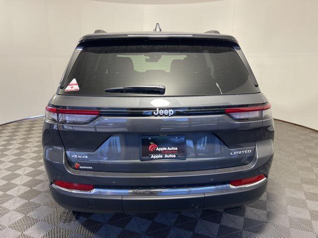 new 2025 Jeep Grand Cherokee car, priced at $37,995