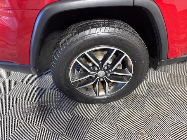 used 2018 Jeep Grand Cherokee car, priced at $22,980