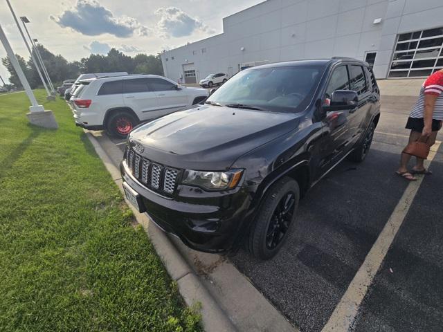 used 2018 Jeep Grand Cherokee car