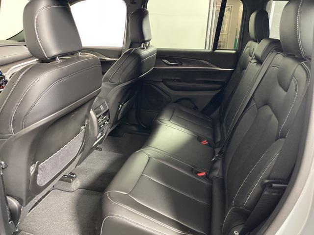 new 2025 Jeep Grand Cherokee car, priced at $40,358