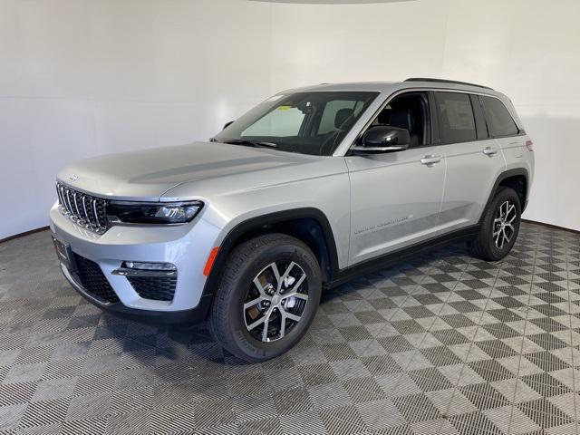new 2025 Jeep Grand Cherokee car, priced at $40,358