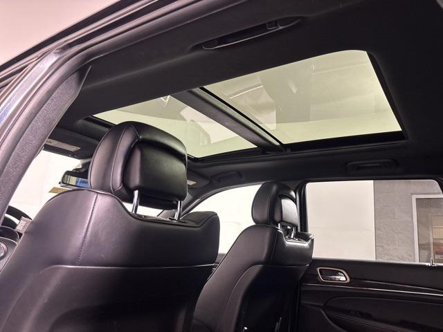 used 2015 Jeep Grand Cherokee car, priced at $10,555