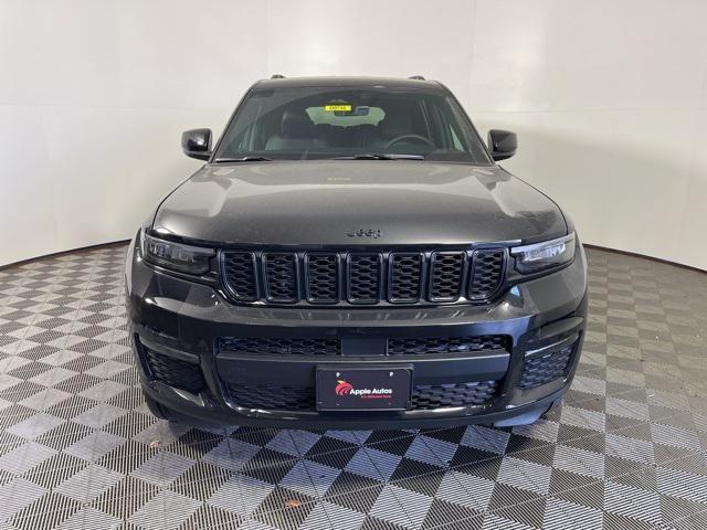 new 2025 Jeep Grand Cherokee car, priced at $47,893