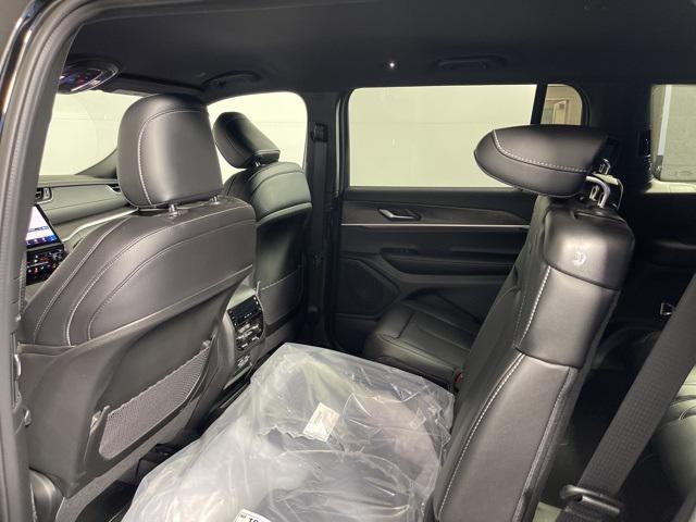 new 2025 Jeep Grand Cherokee car, priced at $47,893