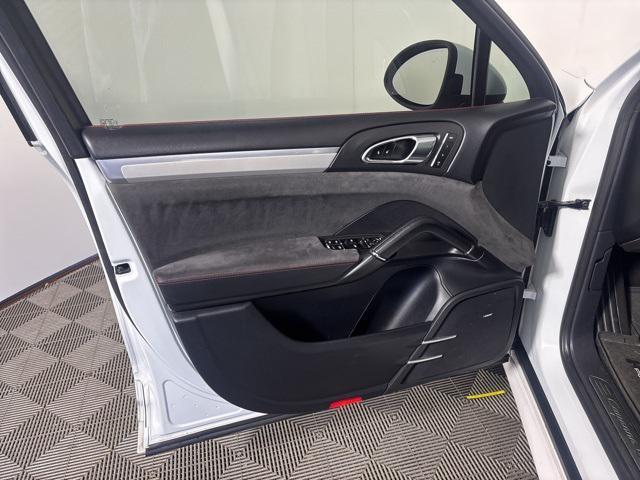 used 2014 Porsche Cayenne car, priced at $19,994