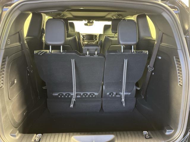 new 2025 Chrysler Pacifica Hybrid car, priced at $53,473