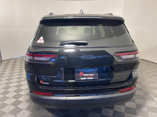 new 2025 Jeep Grand Cherokee car, priced at $50,537