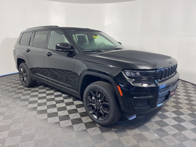new 2025 Jeep Grand Cherokee car, priced at $50,537
