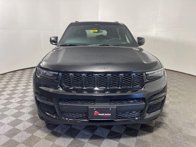 new 2025 Jeep Grand Cherokee car, priced at $50,537