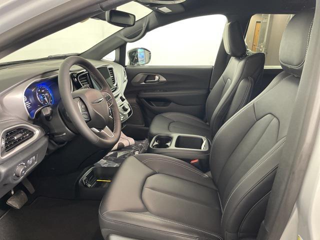 new 2026 Chrysler Pacifica car, priced at $44,299