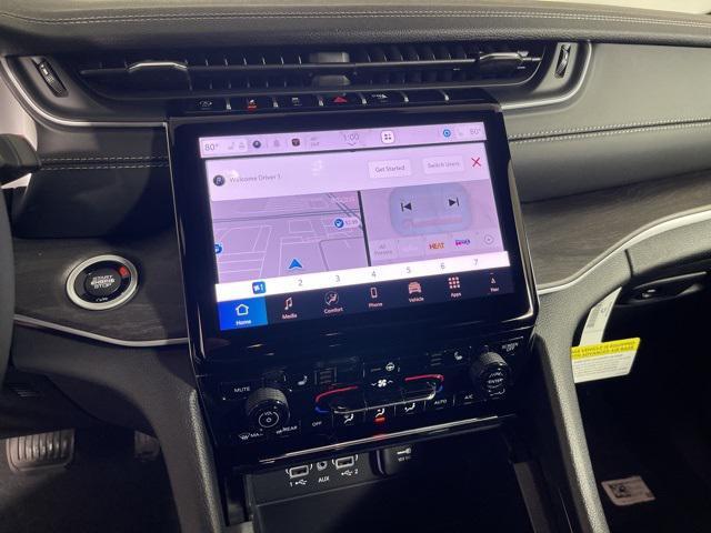 new 2025 Jeep Grand Cherokee car, priced at $45,225