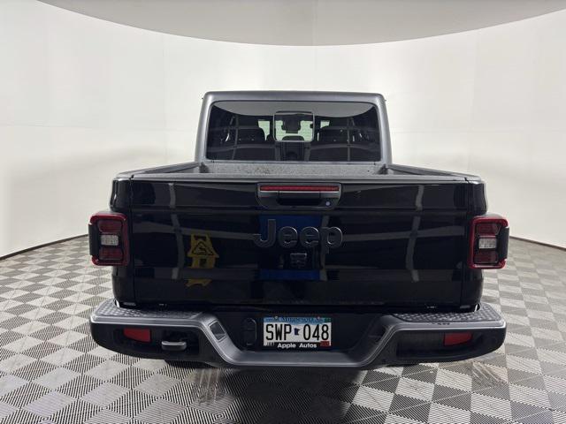 new 2025 Jeep Gladiator car, priced at $48,194