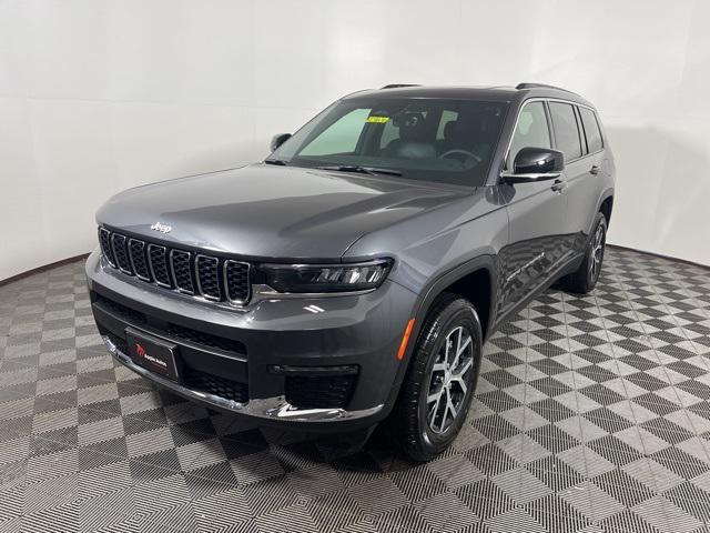 new 2025 Jeep Grand Cherokee car, priced at $44,479