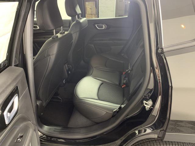 new 2025 Jeep Compass car, priced at $30,178