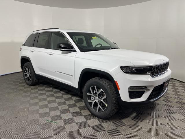 new 2025 Jeep Grand Cherokee car, priced at $51,985