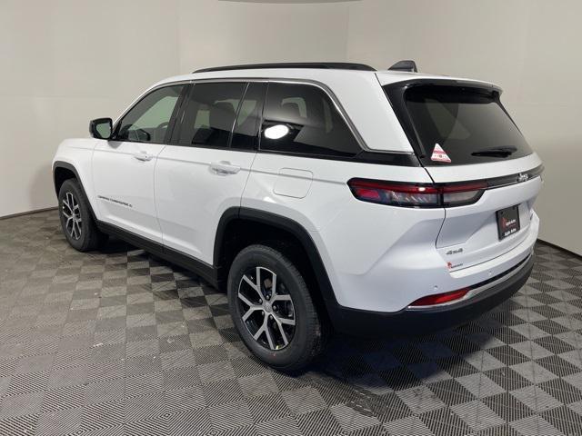 new 2025 Jeep Grand Cherokee car, priced at $51,985