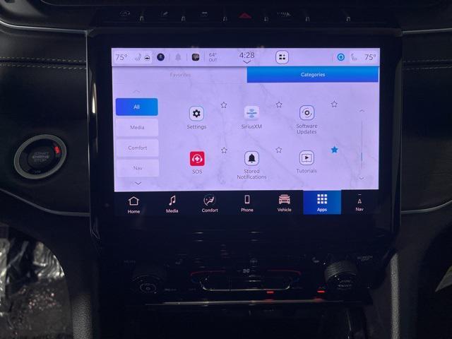 new 2025 Jeep Grand Cherokee car, priced at $40,608