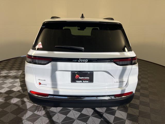 new 2025 Jeep Grand Cherokee car, priced at $40,608