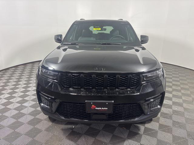 new 2025 Jeep Grand Cherokee car, priced at $49,050
