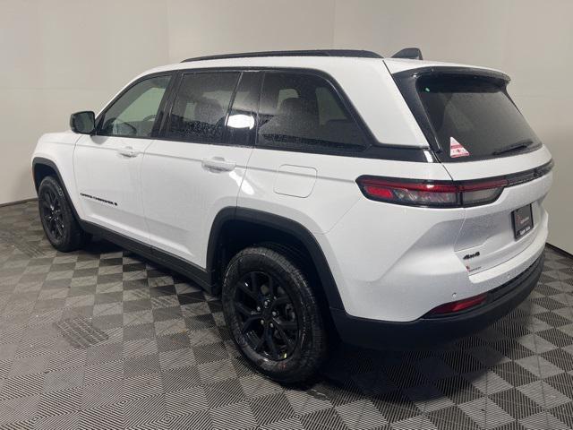 new 2025 Jeep Grand Cherokee car, priced at $41,418
