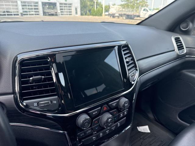 used 2021 Jeep Grand Cherokee car, priced at $31,480