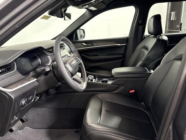 new 2025 Jeep Grand Cherokee car, priced at $44,836