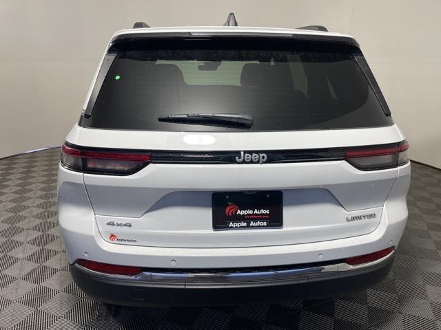 new 2025 Jeep Grand Cherokee car, priced at $47,453