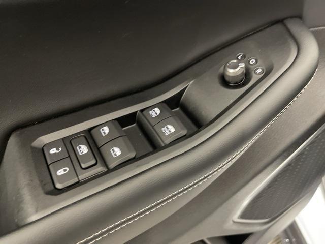 new 2025 Jeep Grand Cherokee car, priced at $47,453