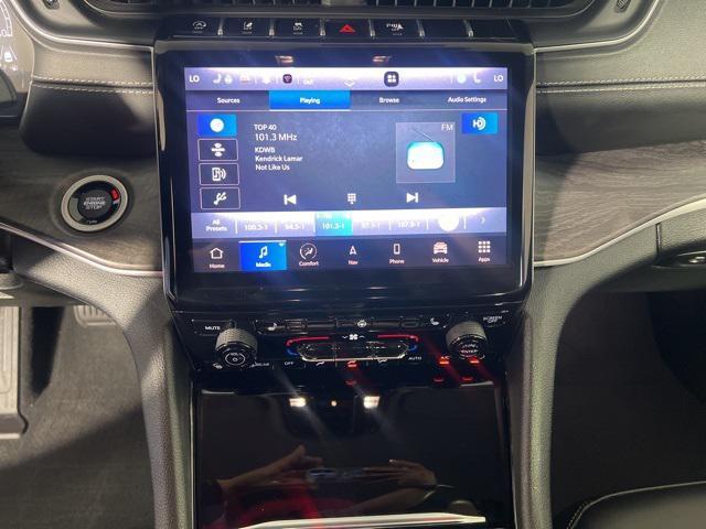 used 2023 Jeep Grand Cherokee car, priced at $32,999