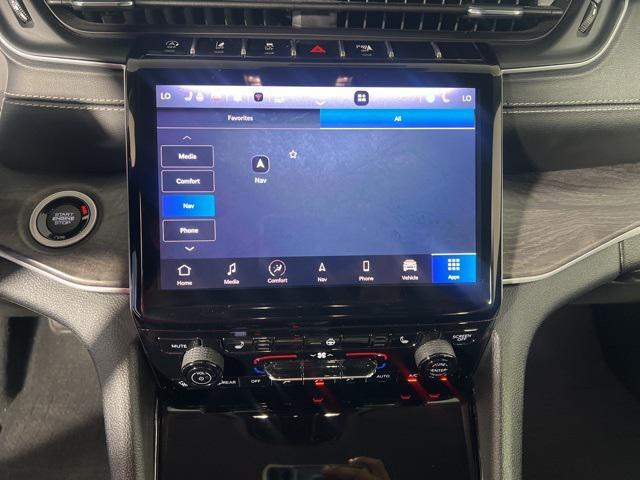 used 2023 Jeep Grand Cherokee car, priced at $32,999